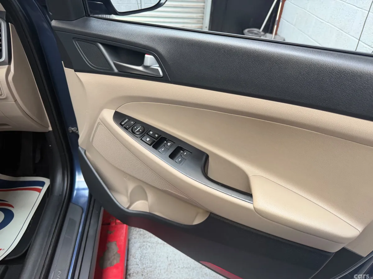 Hyundai Tucson SUV, Diesel, 2018, Blue