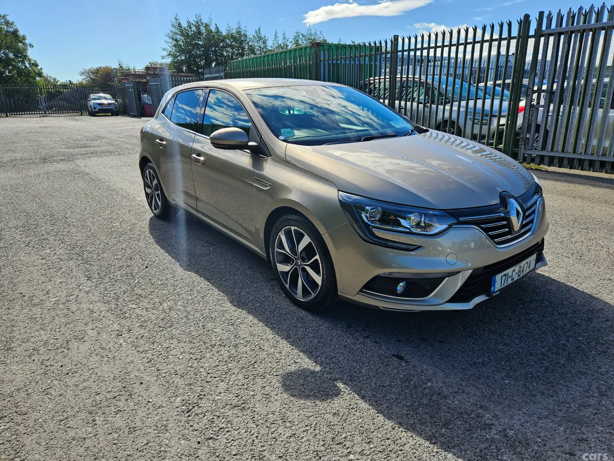 Renault Megane Hatchback, Diesel, 2017, Brown