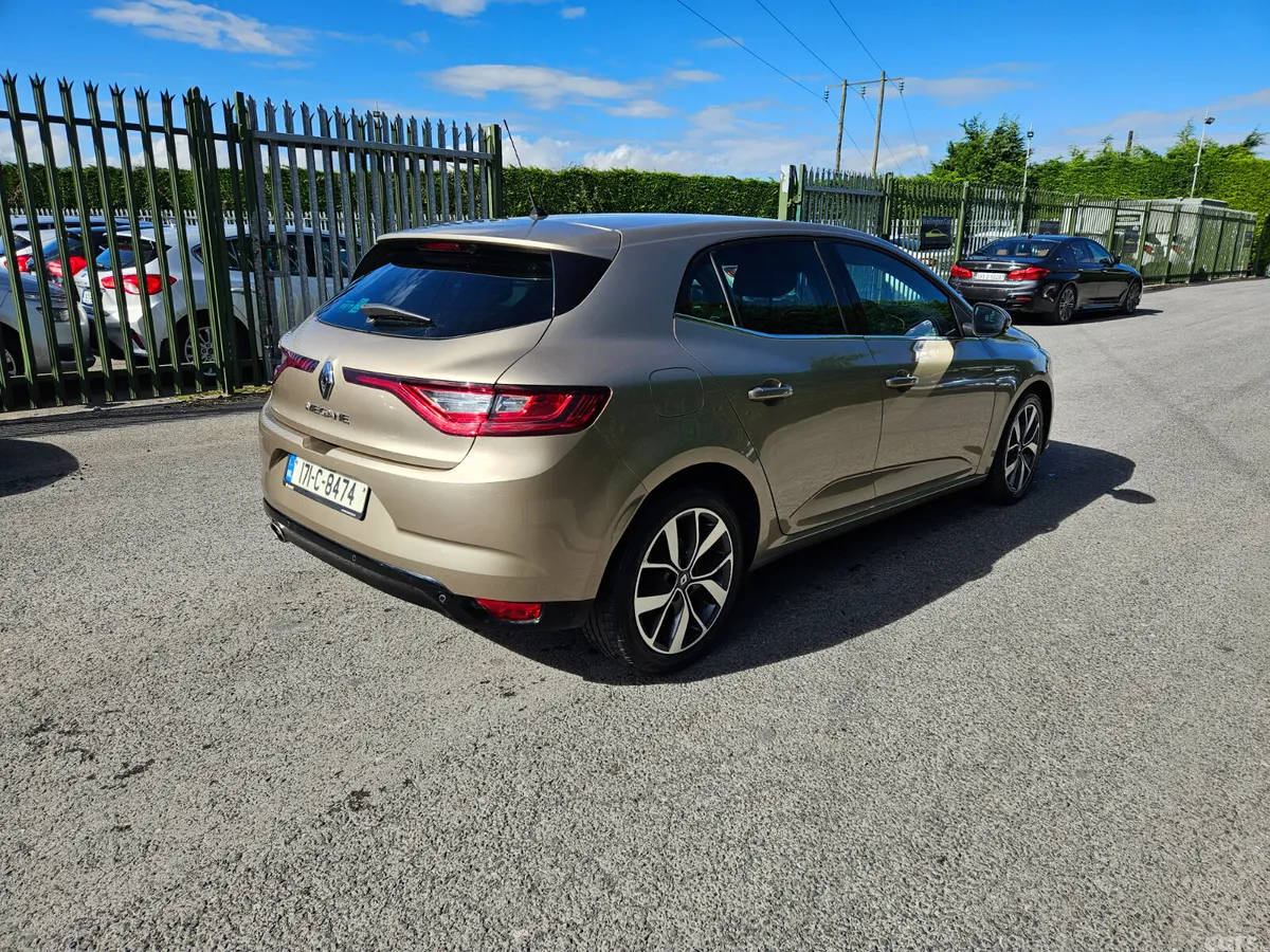 Renault Megane Hatchback, Diesel, 2017, Brown