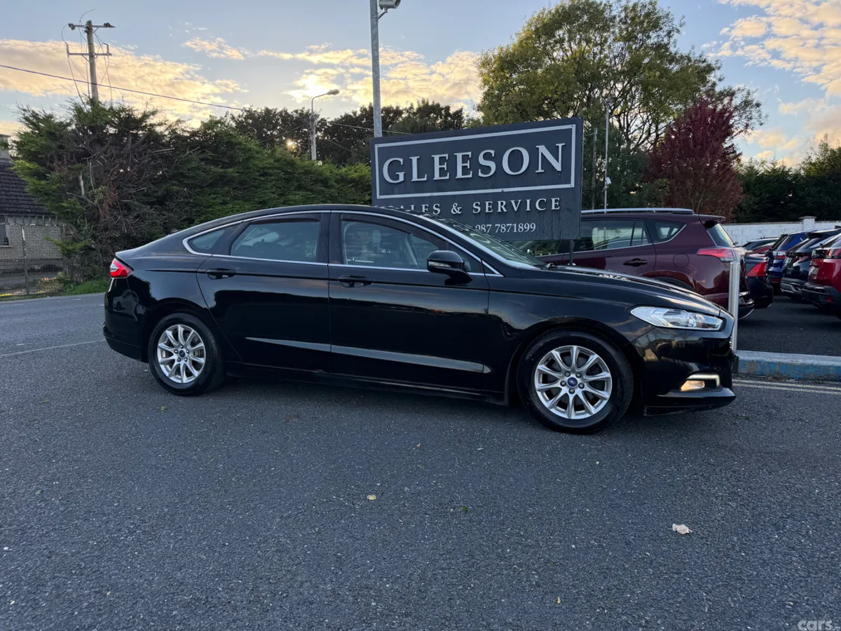 Ford Mondeo Hatchback, Diesel, 2016, Black
