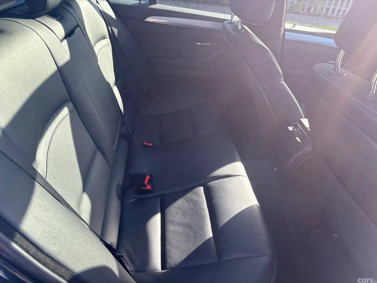 BMW 5-Series Estate, Diesel, 2014, Blue
