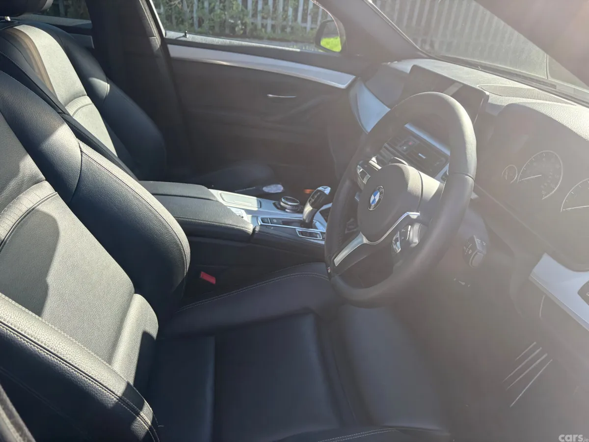 BMW 5-Series Estate, Diesel, 2014, Blue