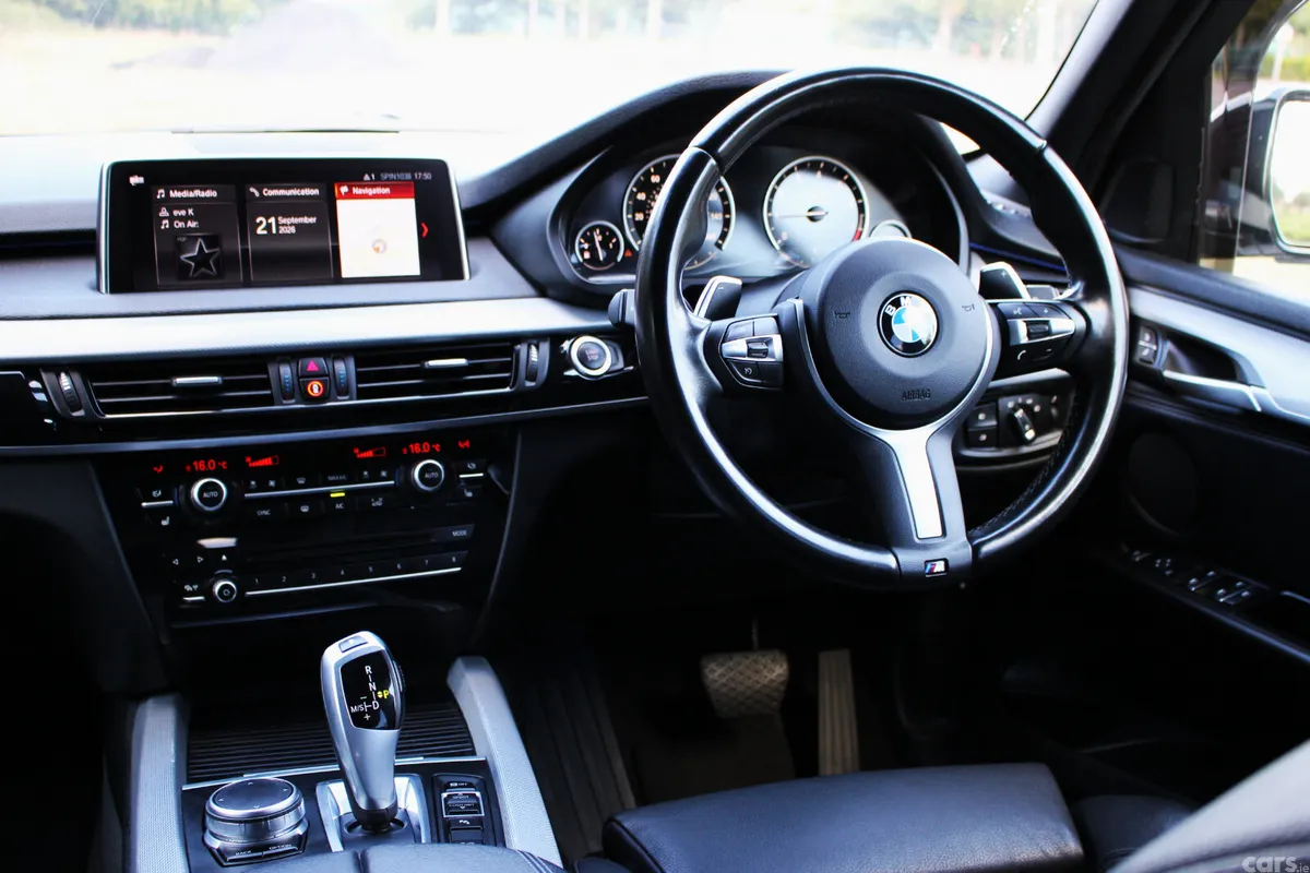 BMW X5 SUV, Petrol Plug-in Hybrid, 2018, White