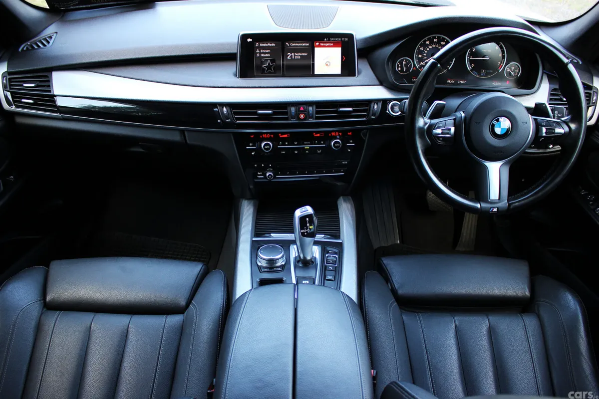 BMW X5 SUV, Petrol Plug-in Hybrid, 2018, White