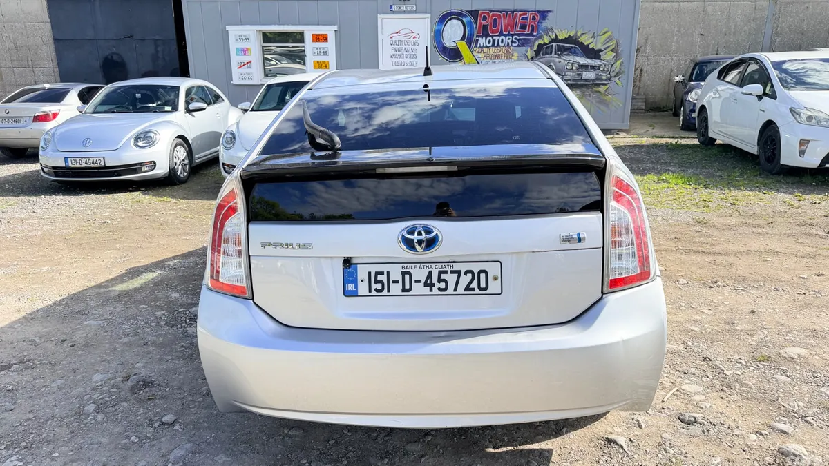 Toyota Prius Hatchback, Petrol Hybrid, 2015, Silver
