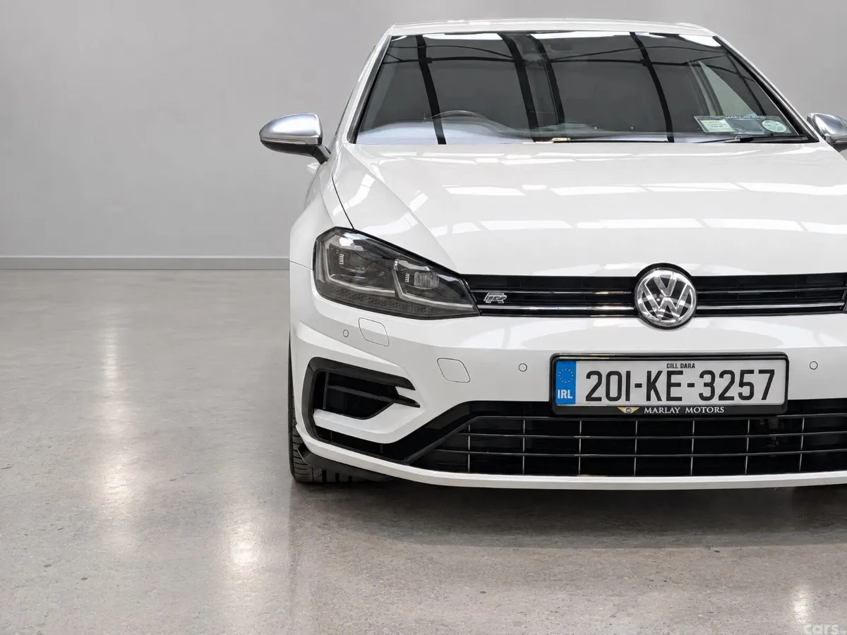 Volkswagen Golf Hatchback, Petrol, 2020, White