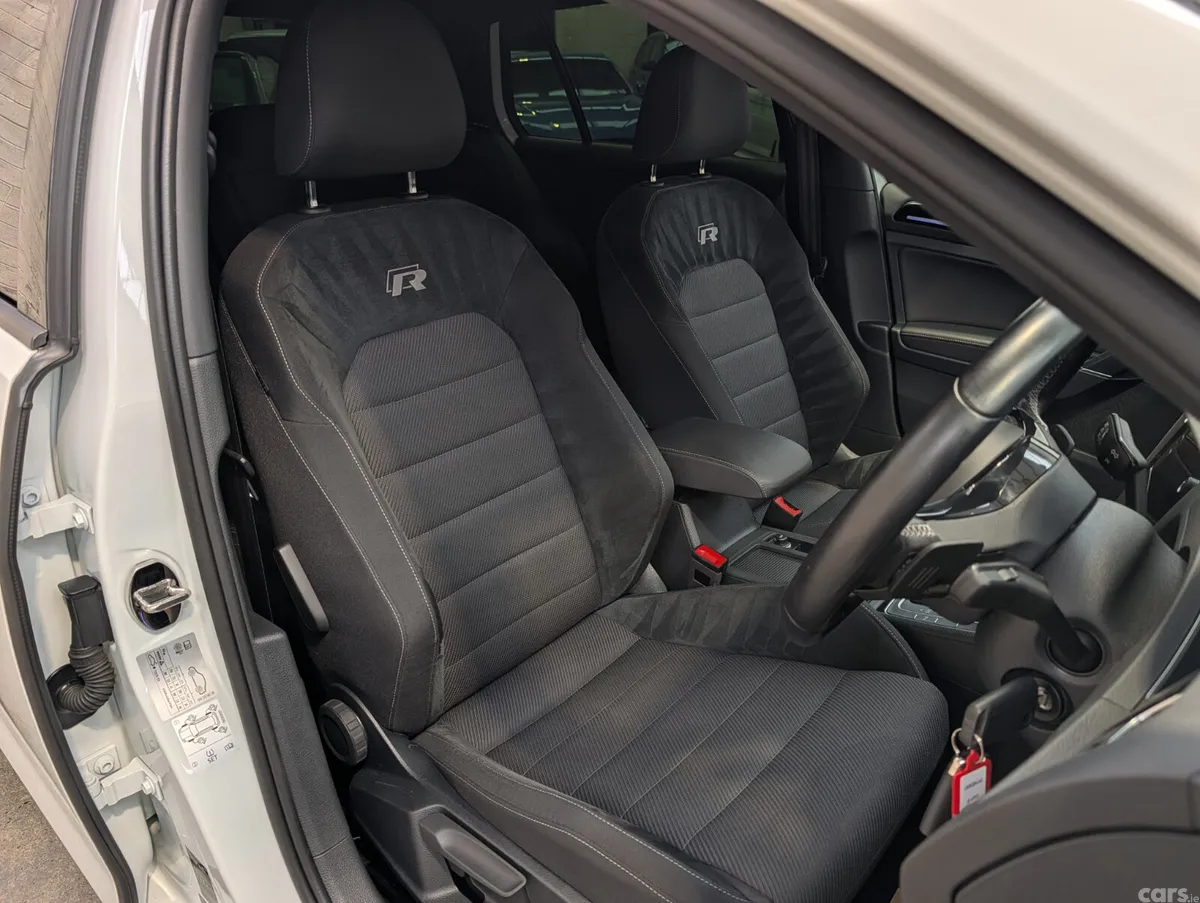 Volkswagen Golf Hatchback, Petrol, 2020, White