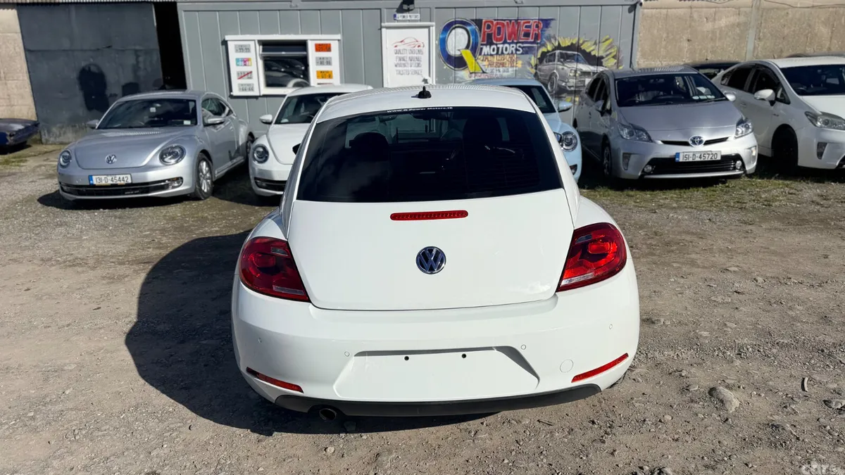 Volkswagen Beetle Hatchback, Petrol, 2014, White