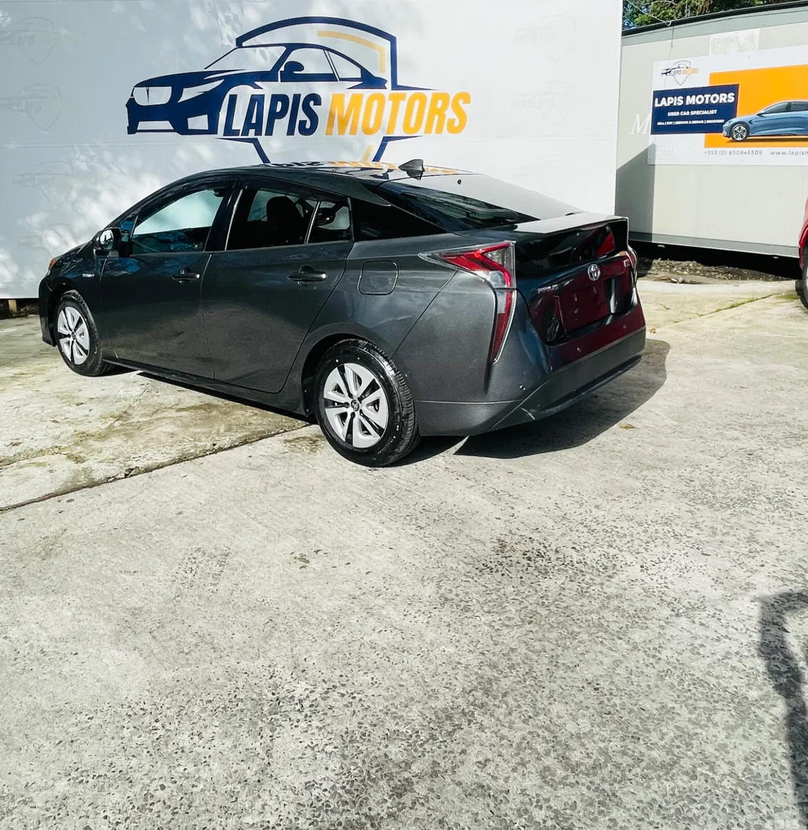 Toyota Prius Hatchback, Petrol, 2016, Grey