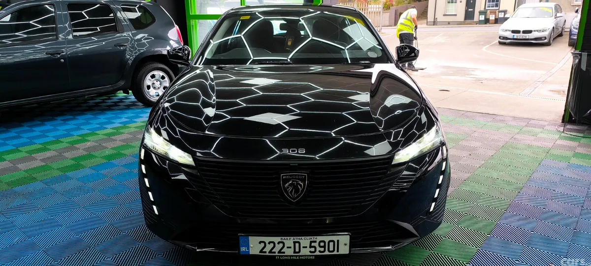 Peugeot 308 Hatchback, Diesel, 2022, Black