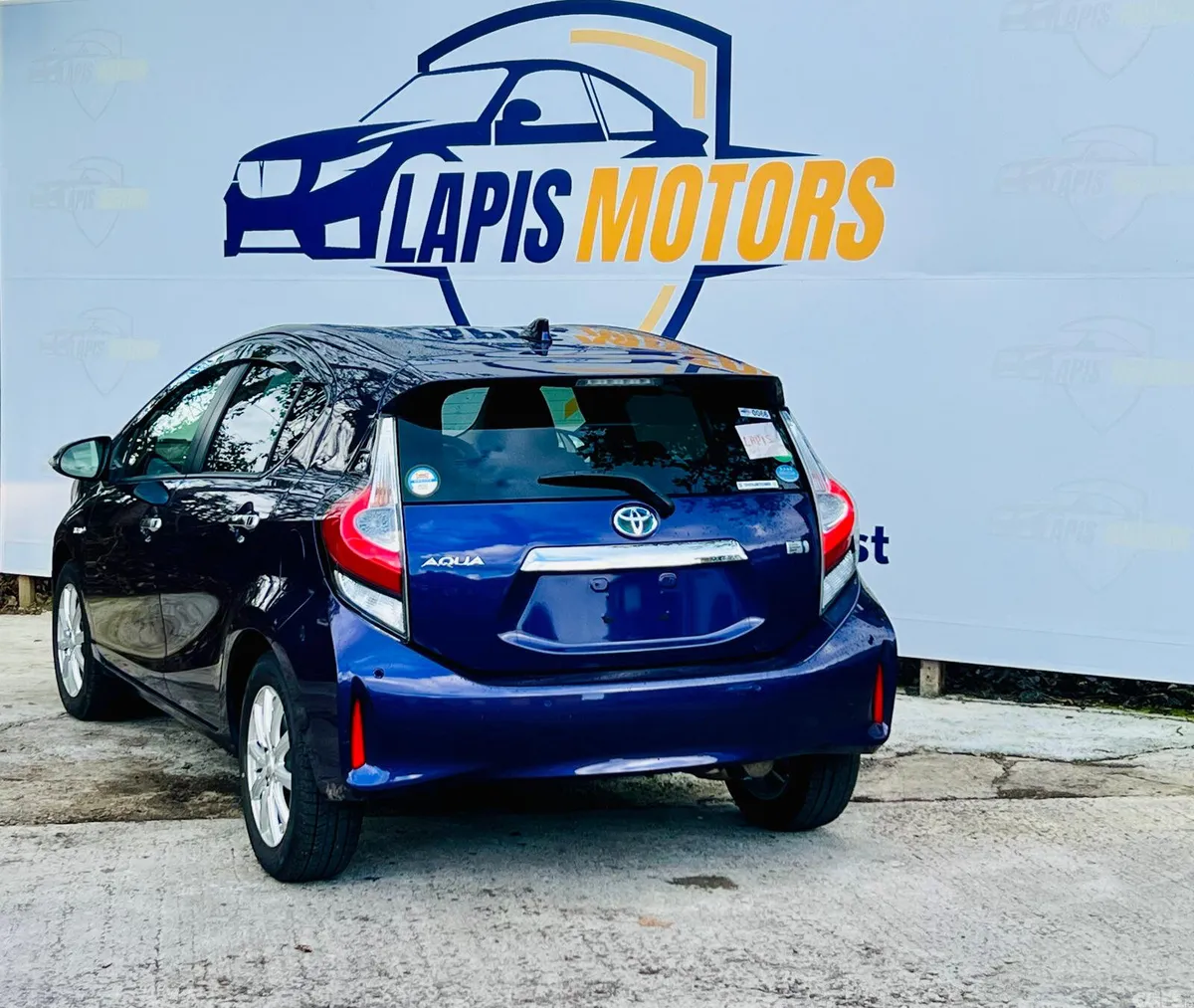 Toyota Aqua Hatchback, Petrol, 2020, Blue