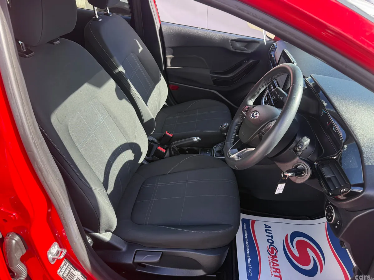 Ford Fiesta Hatchback, Petrol, 2021, Red