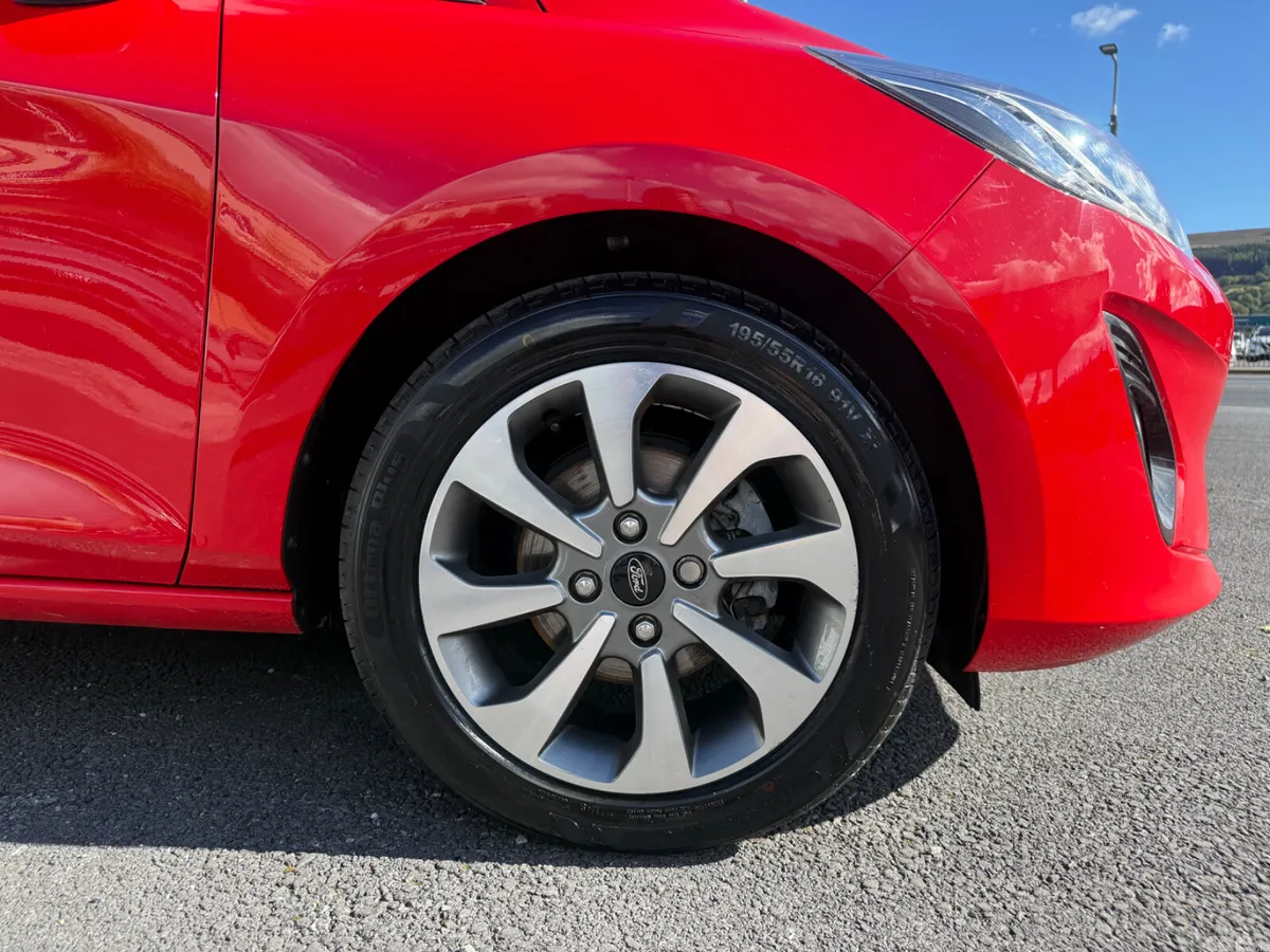 Ford Fiesta Hatchback, Petrol, 2021, Red
