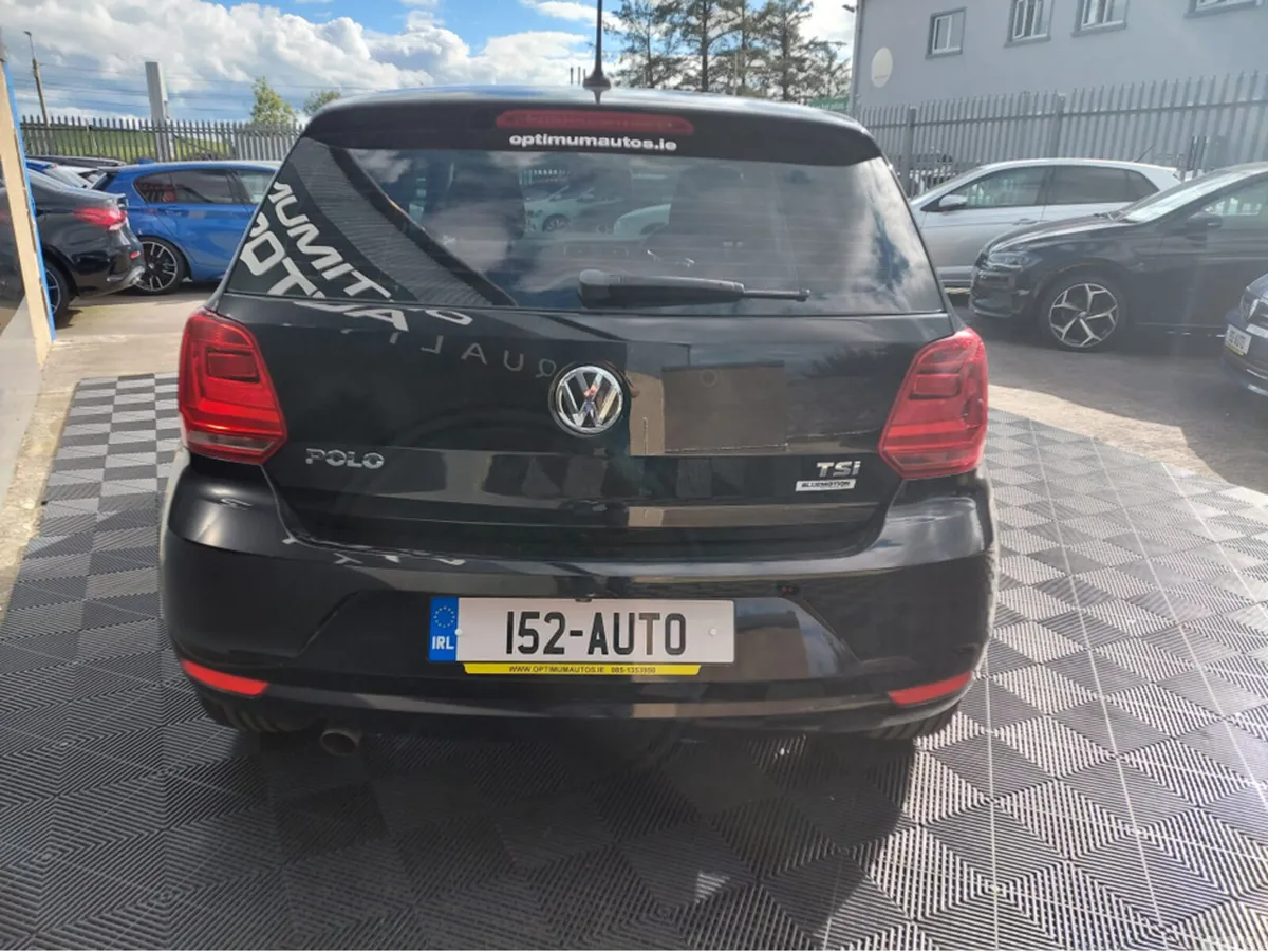 Volkswagen Polo Hatchback, Petrol, 2015, Black