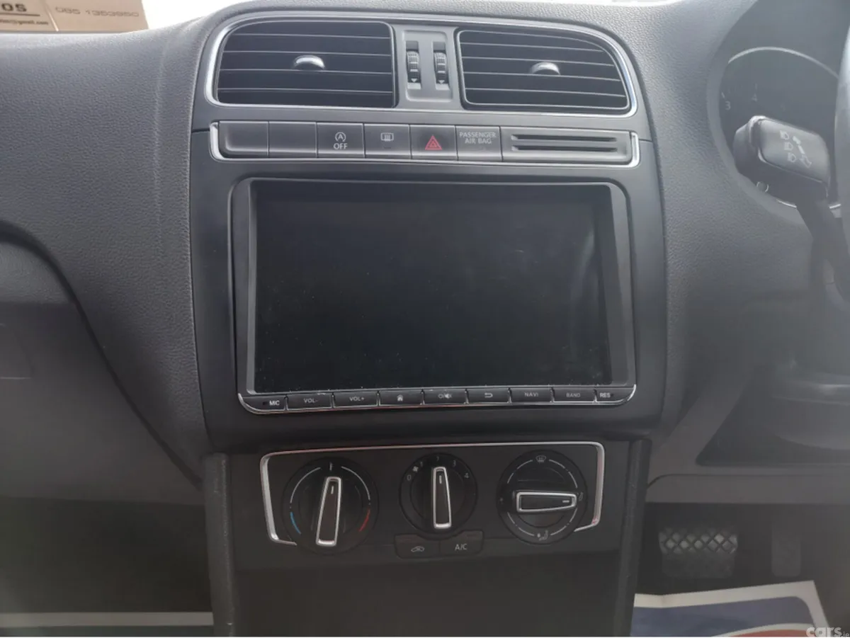 Volkswagen Polo Hatchback, Petrol, 2015, Black