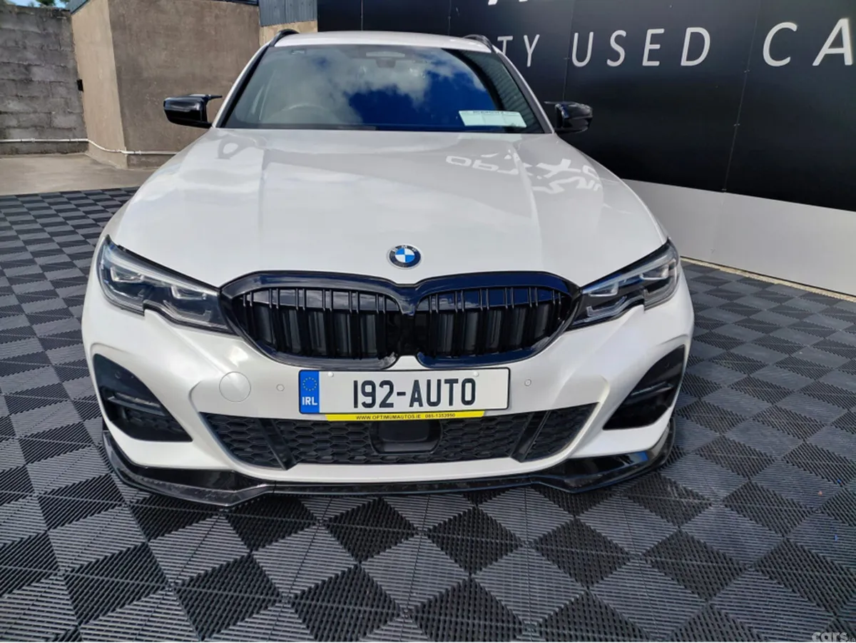 BMW 3-Series Estate, Diesel, 2019, White