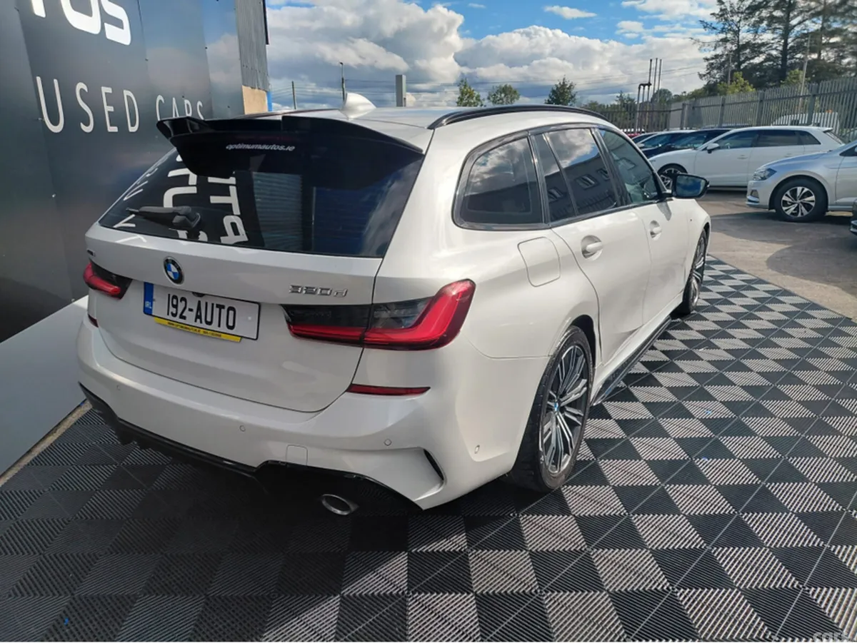 BMW 3-Series Estate, Diesel, 2019, White