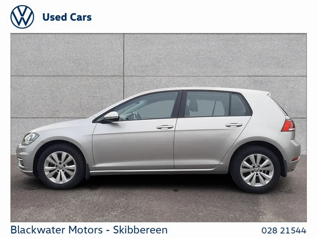 Volkswagen Golf Estate, Petrol, 2018, Silver