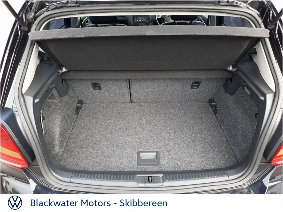 Volkswagen Polo Estate, Petrol, 2017, 
