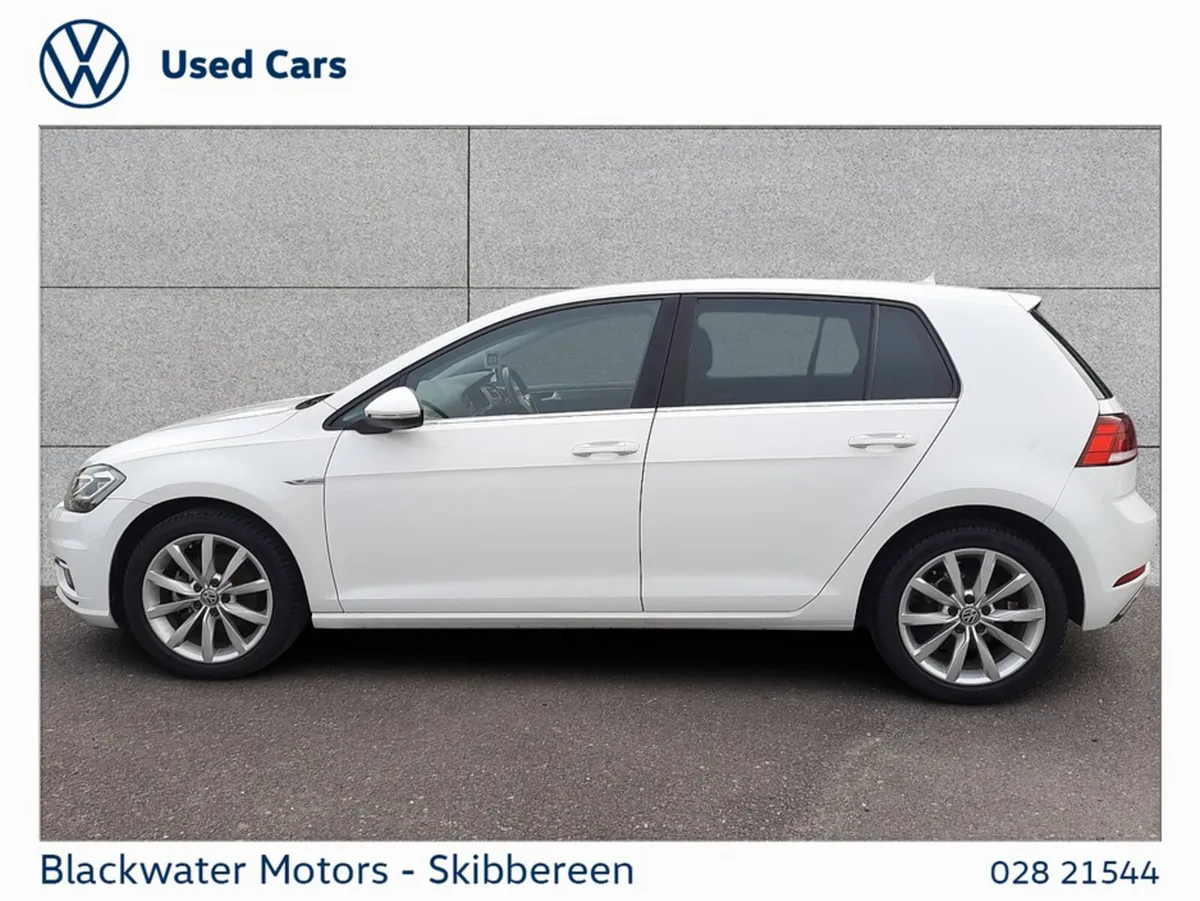 Volkswagen Golf Hatchback, Petrol, 2018, 