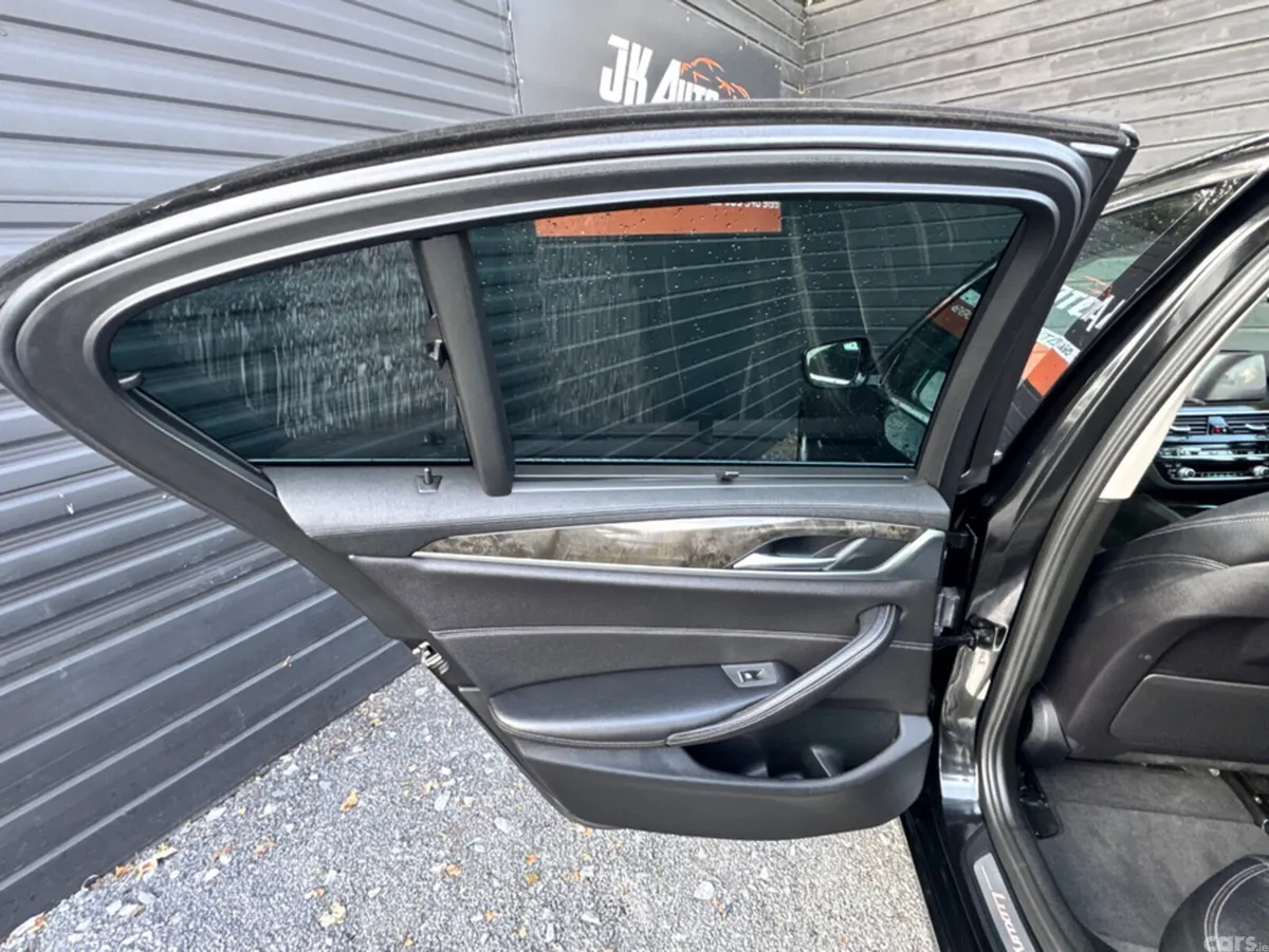 BMW 5-Series Saloon, Diesel, 2017, Black