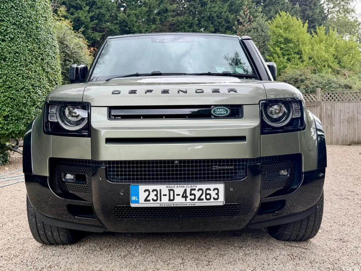 Land Rover Defender Estate, Petrol Plug-in Hybrid, 2023, Green