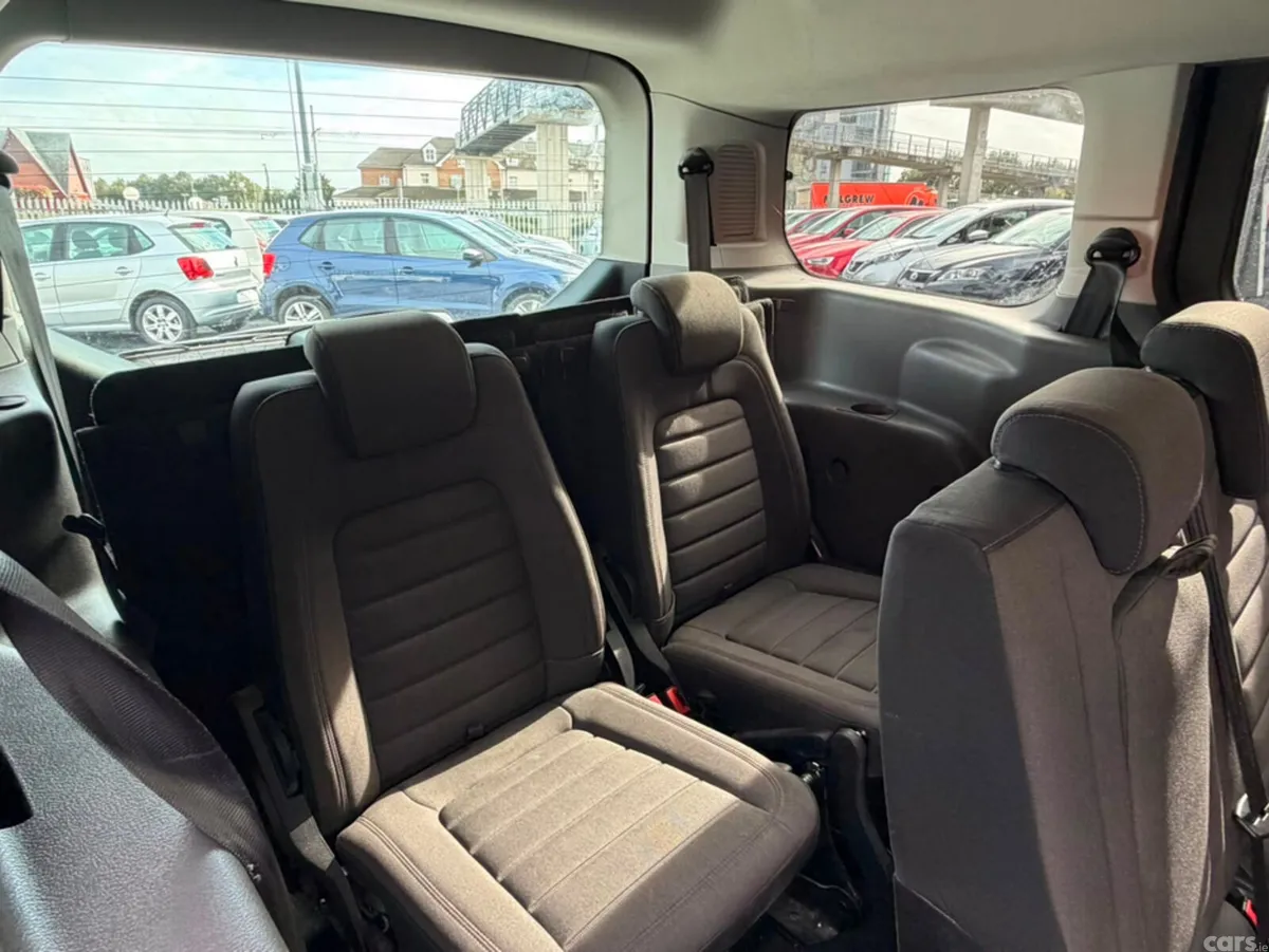 Ford Tourneo Connect Estate, Diesel, 2019, Black
