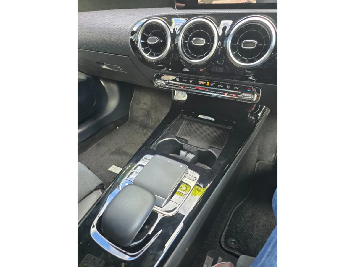 Mercedes-Benz A-Class Hatchback, Petrol, 2018, Black