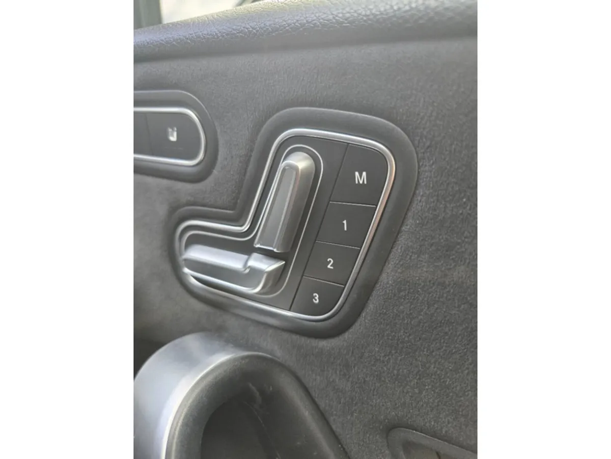 Mercedes-Benz A-Class Hatchback, Petrol, 2018, Black