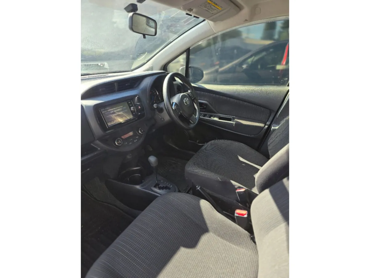 Toyota Vitz Hatchback, Petrol Hybrid, 2017, Grey