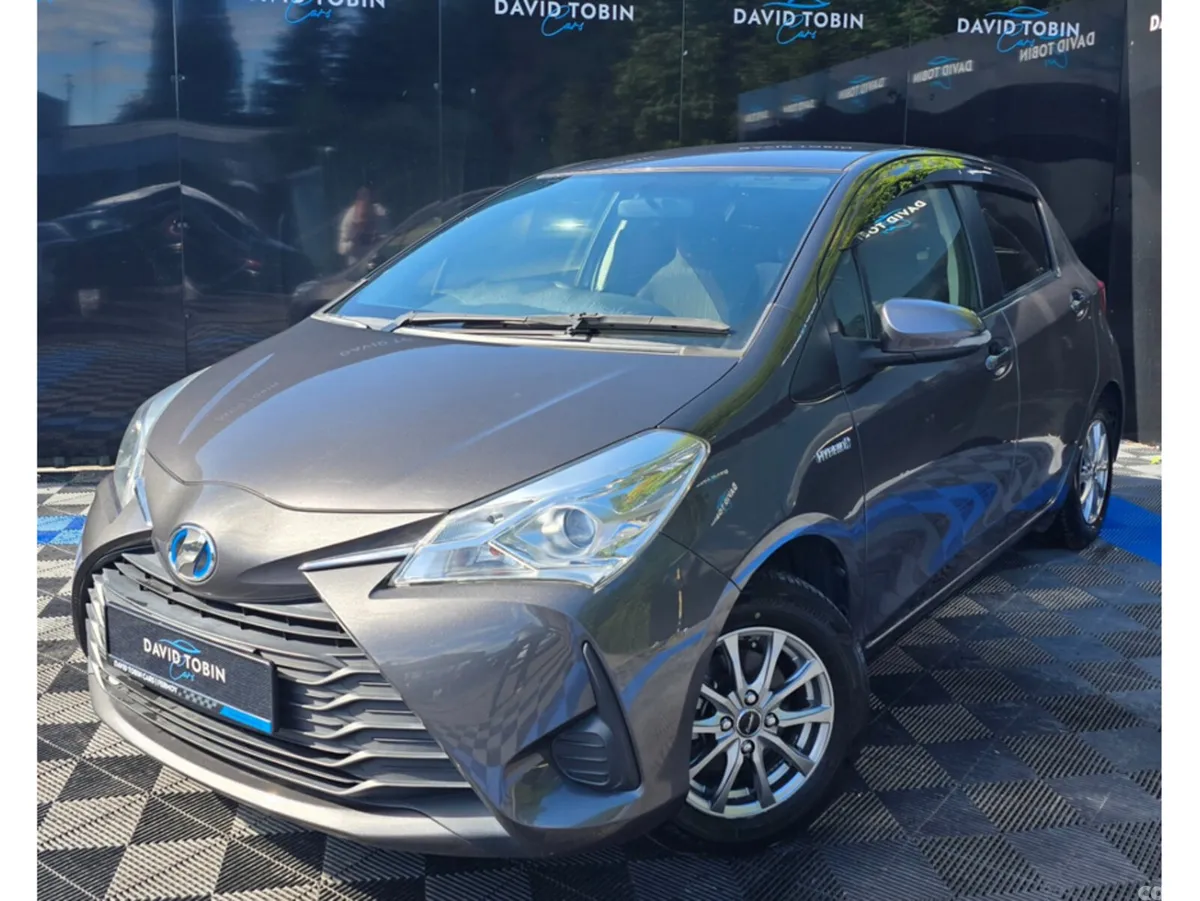 Toyota Vitz Hatchback, Petrol Hybrid, 2017, Grey