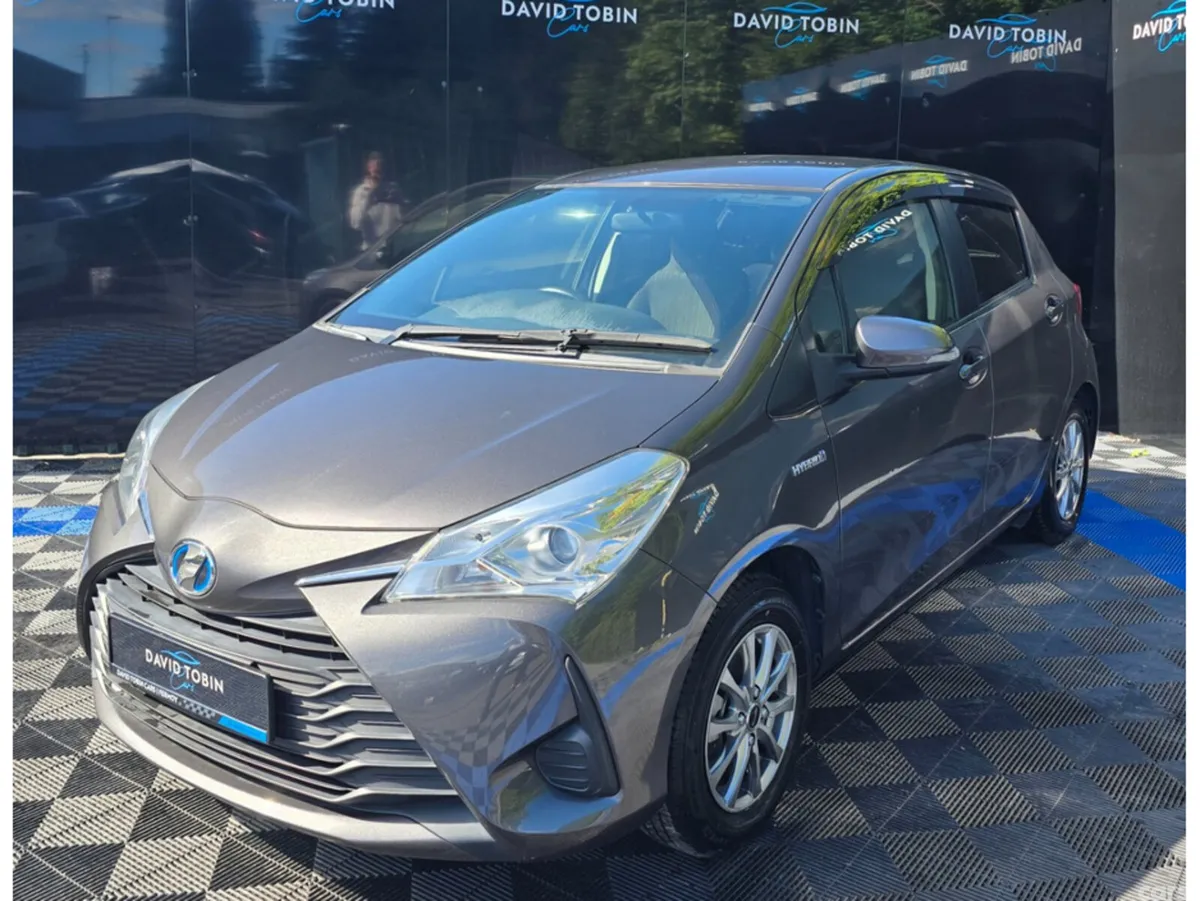 Toyota Vitz Hatchback, Petrol Hybrid, 2017, Grey