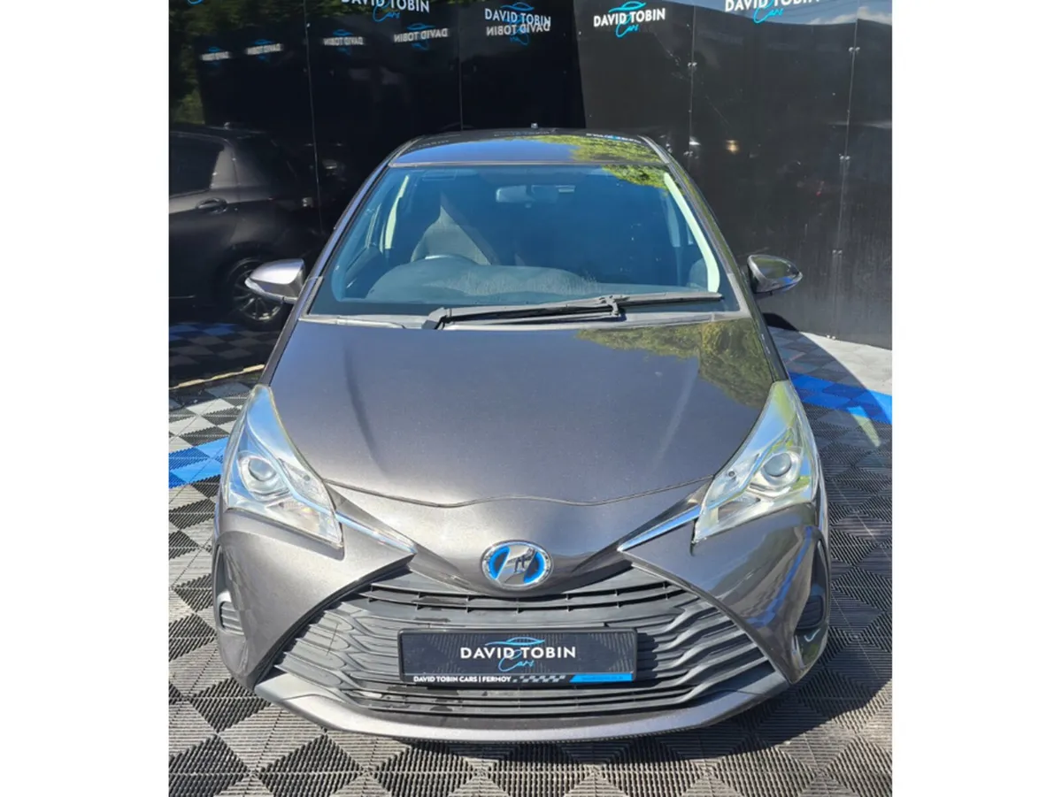 Toyota Vitz Hatchback, Petrol Hybrid, 2017, Grey
