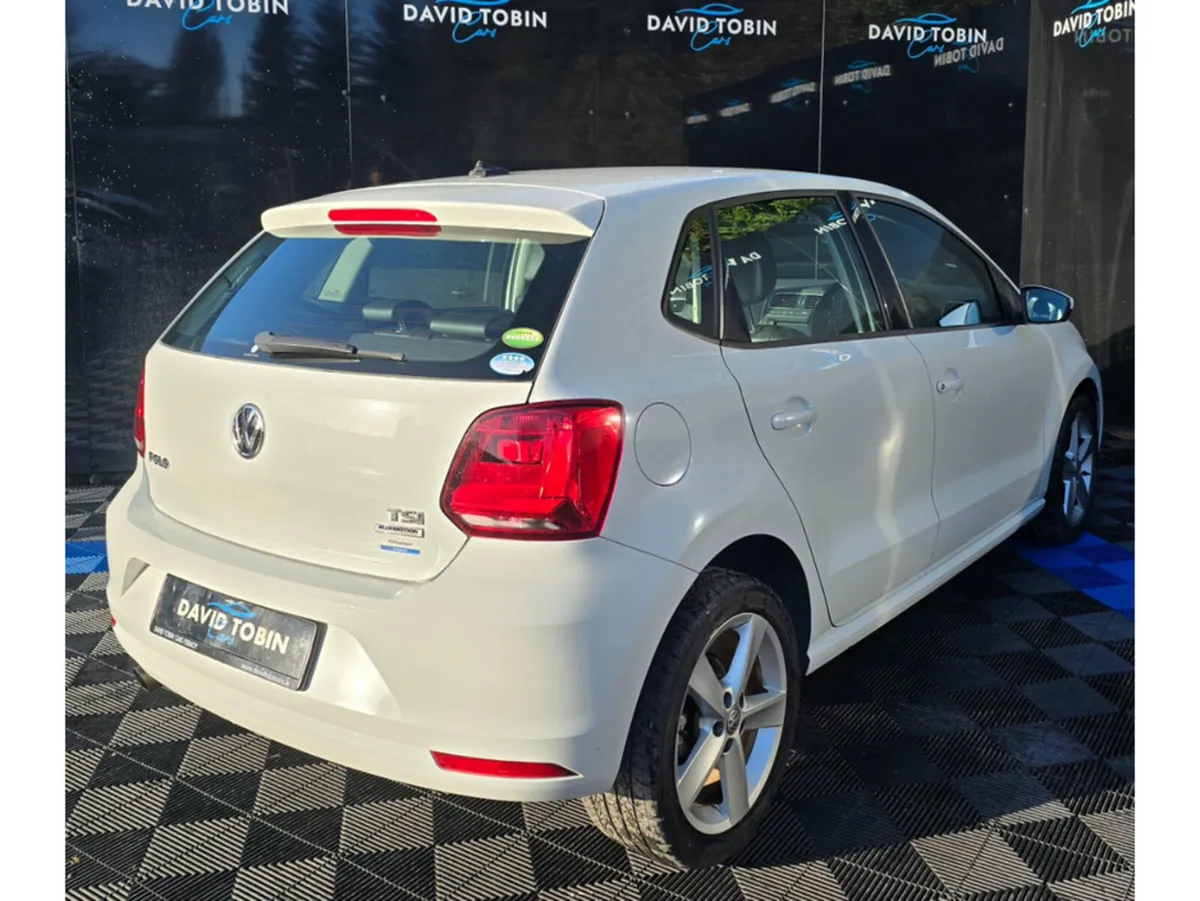 Volkswagen Polo Hatchback, Petrol, 2017, White
