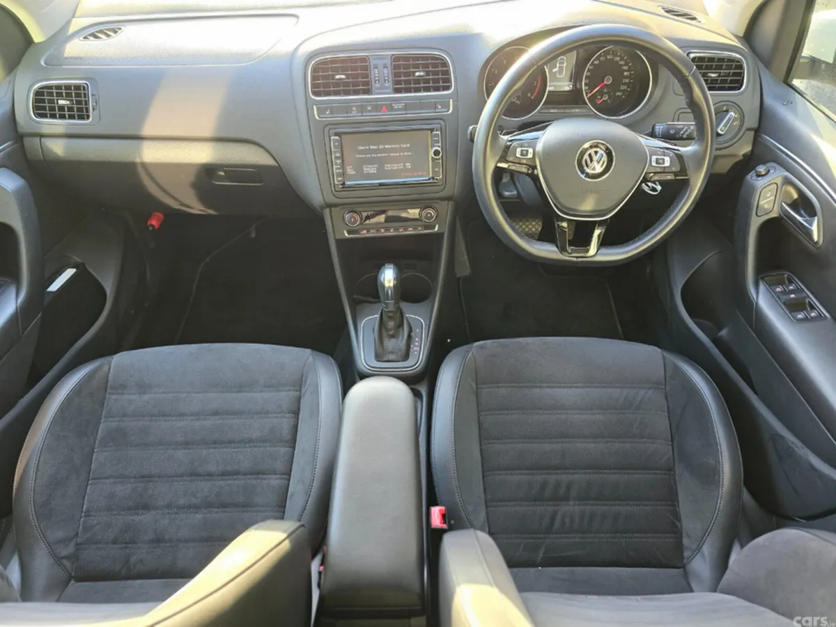 Volkswagen Polo Hatchback, Petrol, 2017, White