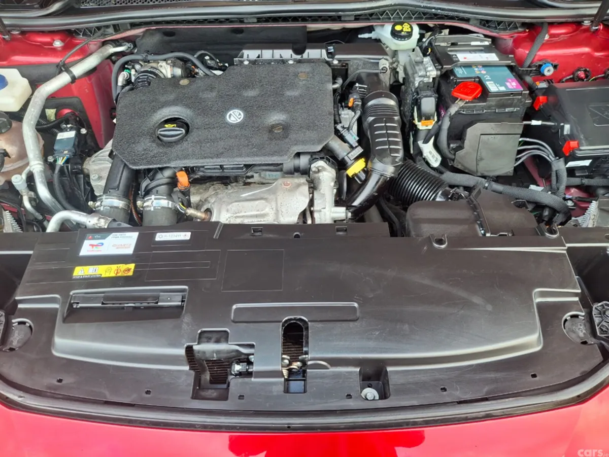 Peugeot 508 Hatchback, Diesel, 2023, Red