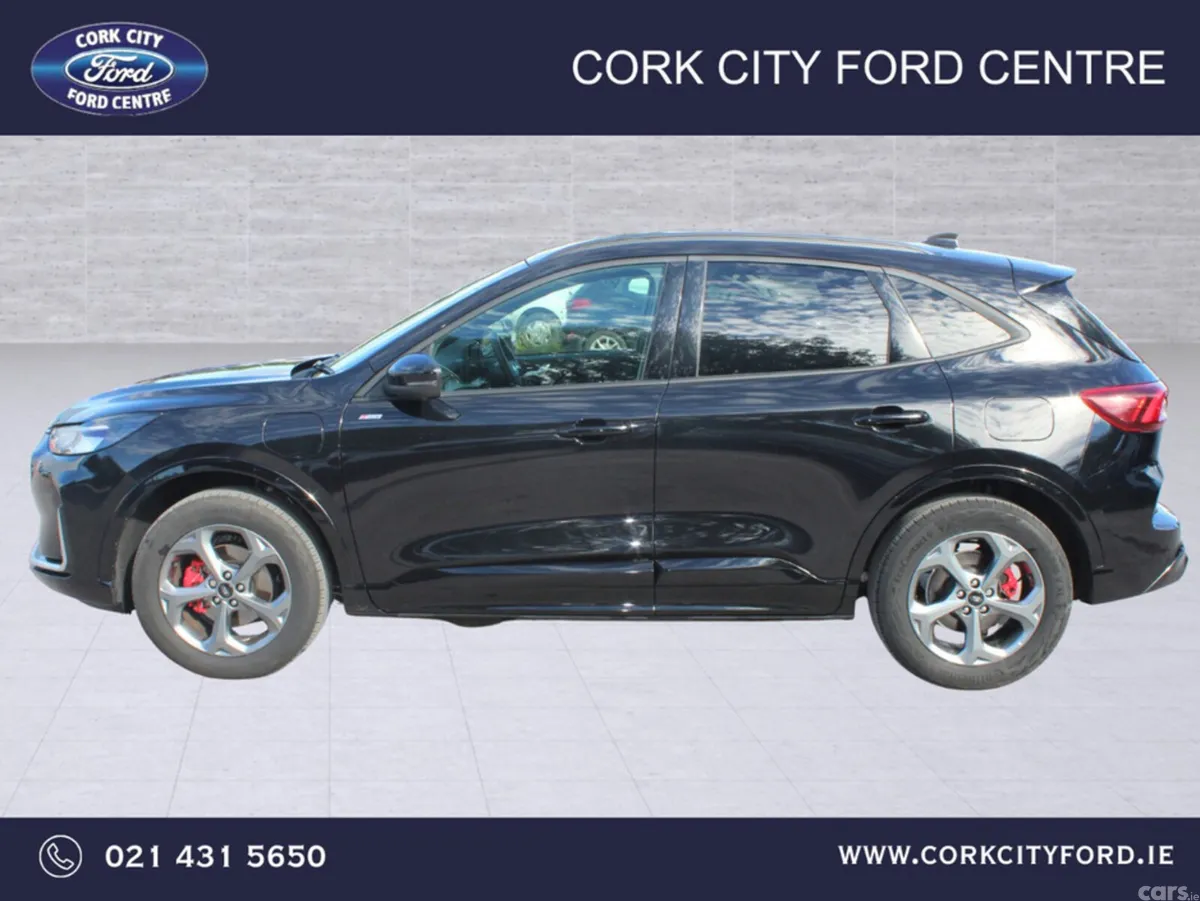 Ford Kuga MPV, Petrol Plug-in Hybrid, 2026, Black