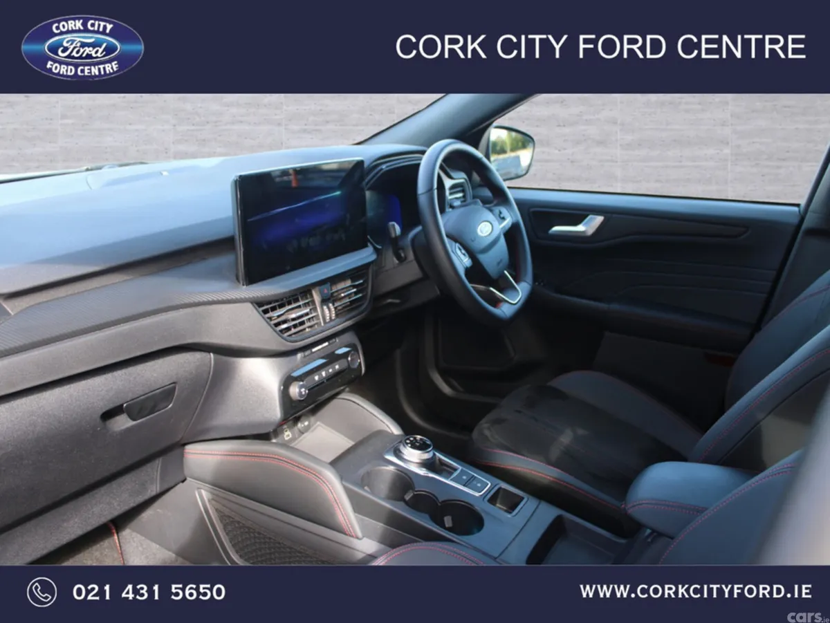 Ford Kuga MPV, Petrol Plug-in Hybrid, 2026, Black