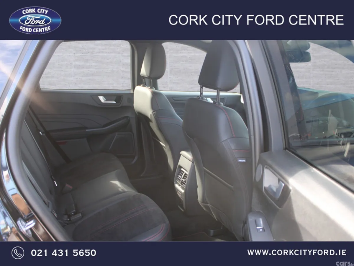 Ford Kuga MPV, Petrol Plug-in Hybrid, 2026, Black