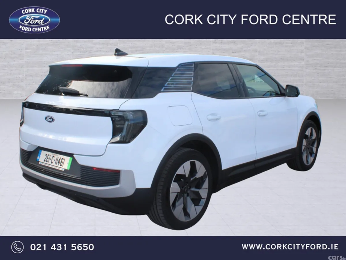 Ford Explorer MPV, Electric, 2026, White