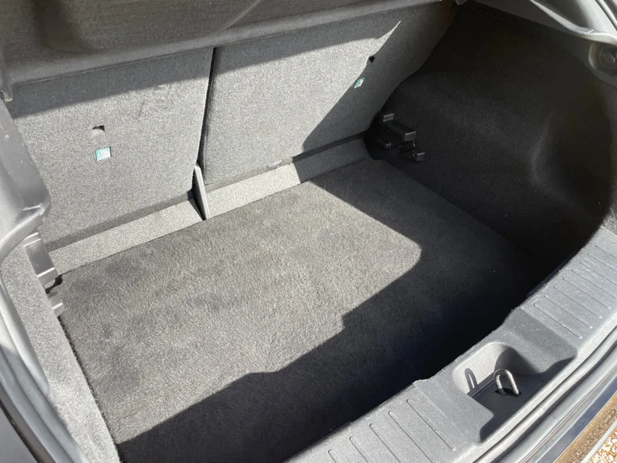Nissan Juke SUV, Petrol, 2022, Black