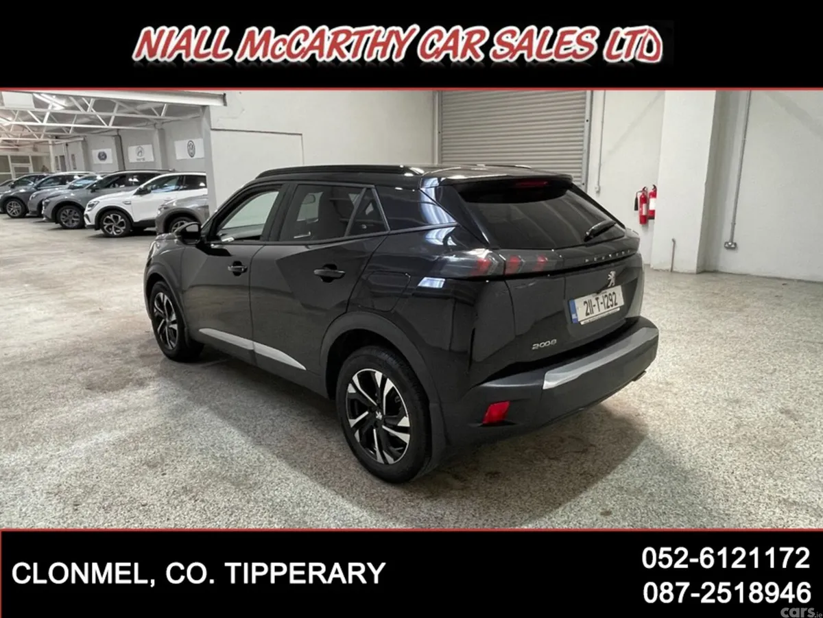 Peugeot 2008 MPV, Diesel, 2021, Black