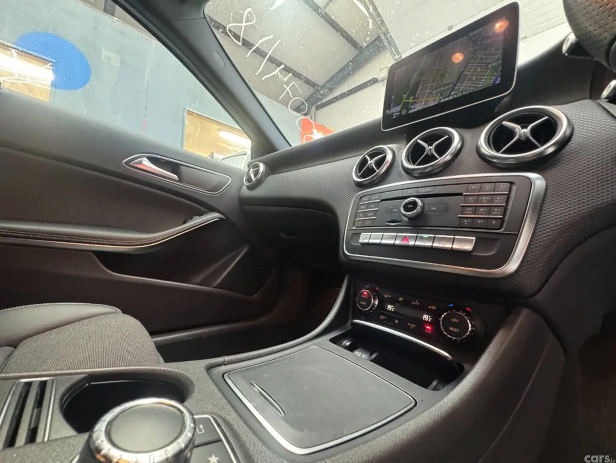 Mercedes-Benz A-Class Hatchback, Petrol, 2018, White