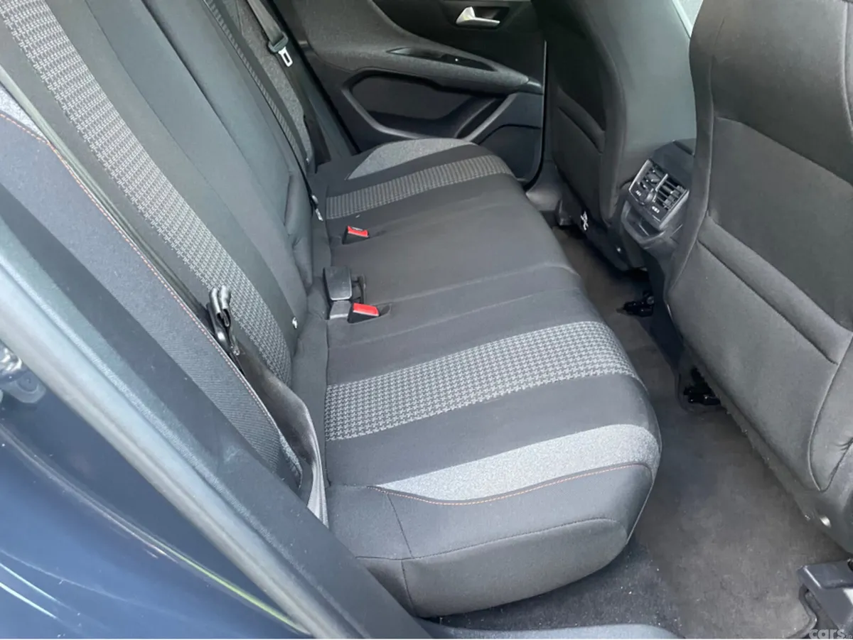 Peugeot 3008 MPV, Diesel, 2018, Grey