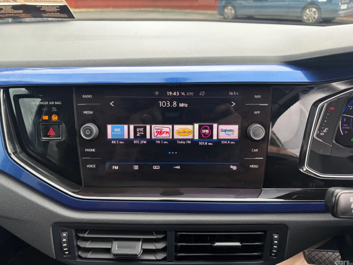 Volkswagen Polo Hatchback, Petrol, 2019, Blue