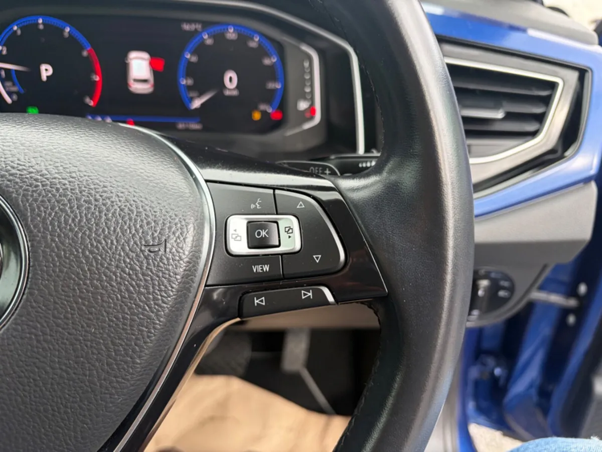 Volkswagen Polo Hatchback, Petrol, 2019, Blue