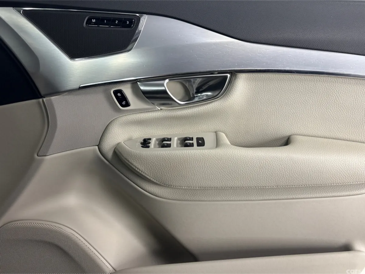 Volvo XC90 Estate, Diesel, 2017, Grey