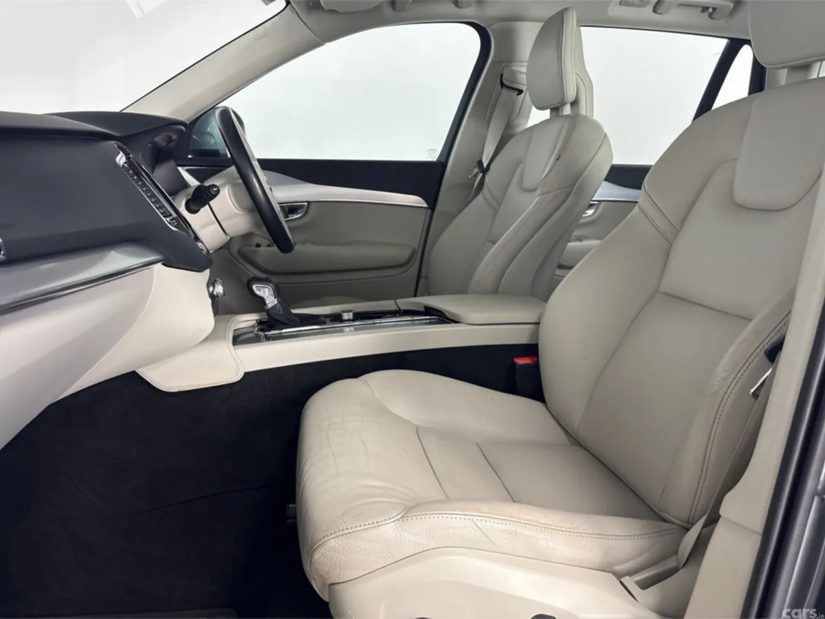 Volvo XC90 Estate, Diesel, 2017, Grey