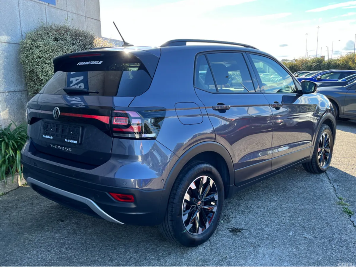 Volkswagen T-Cross SUV, Petrol, 2023, Grey