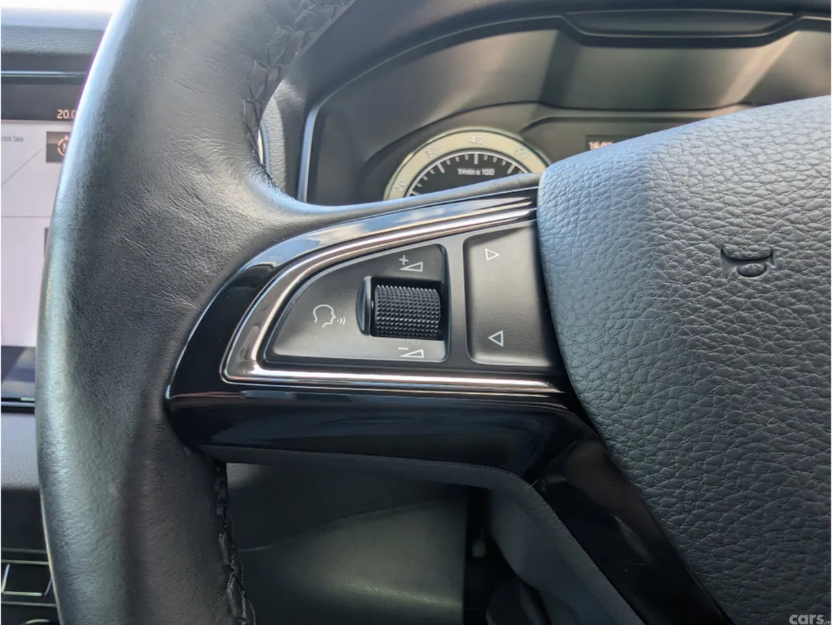 Skoda Karoq MPV, Petrol, 2018, Grey
